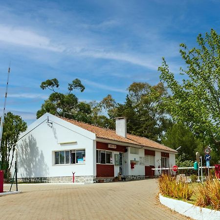 Parque De Campismo Orbitur Evora Hotel Exterior foto